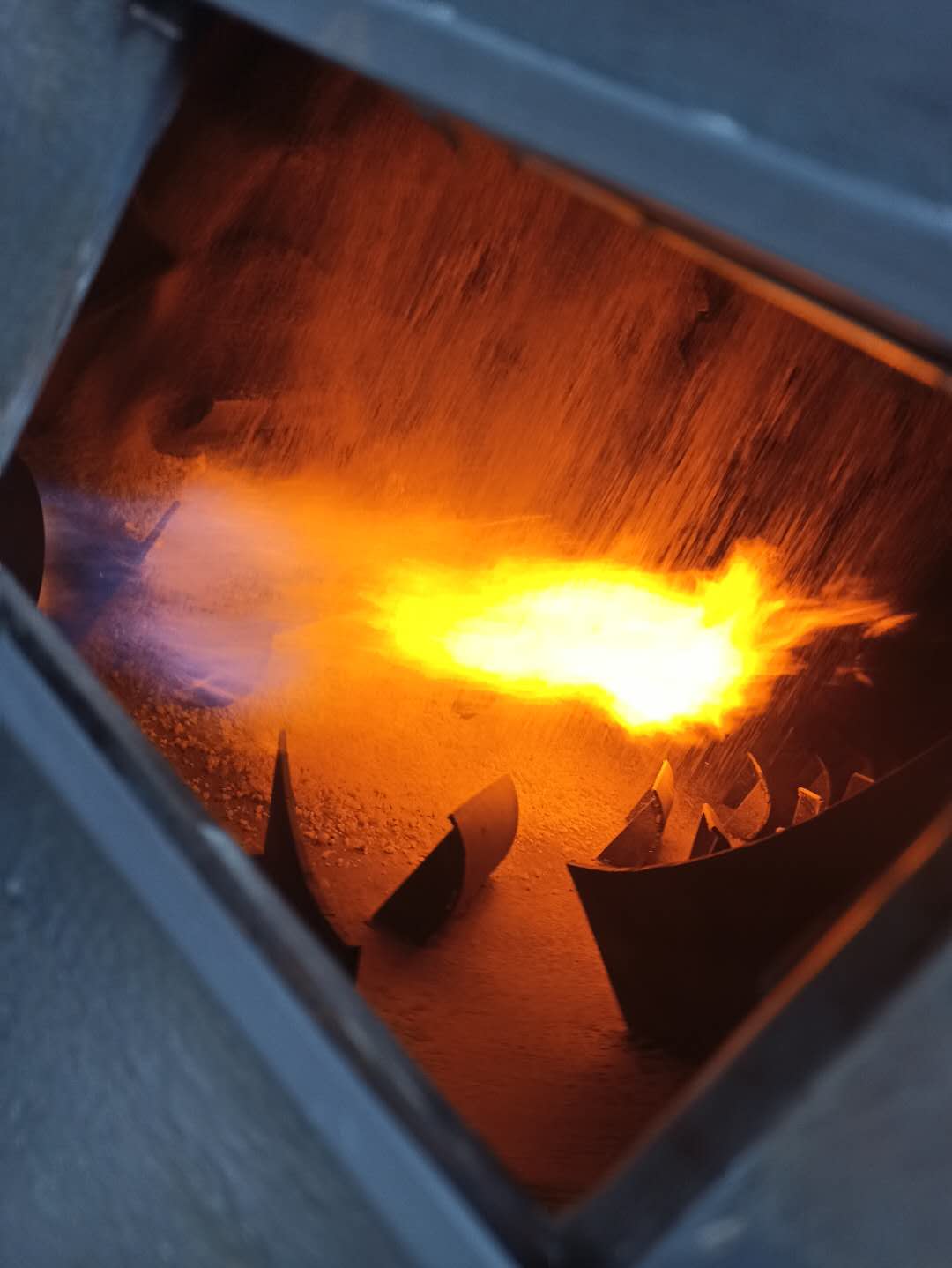 营口某盐厂加热炉调试